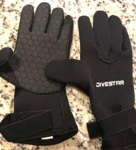 Neoprene gloves